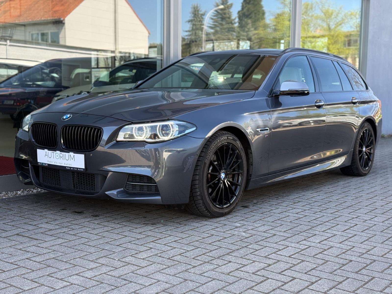 BMW M550 D Touring xDrive AUTO NAVI PANO HUD LEDER