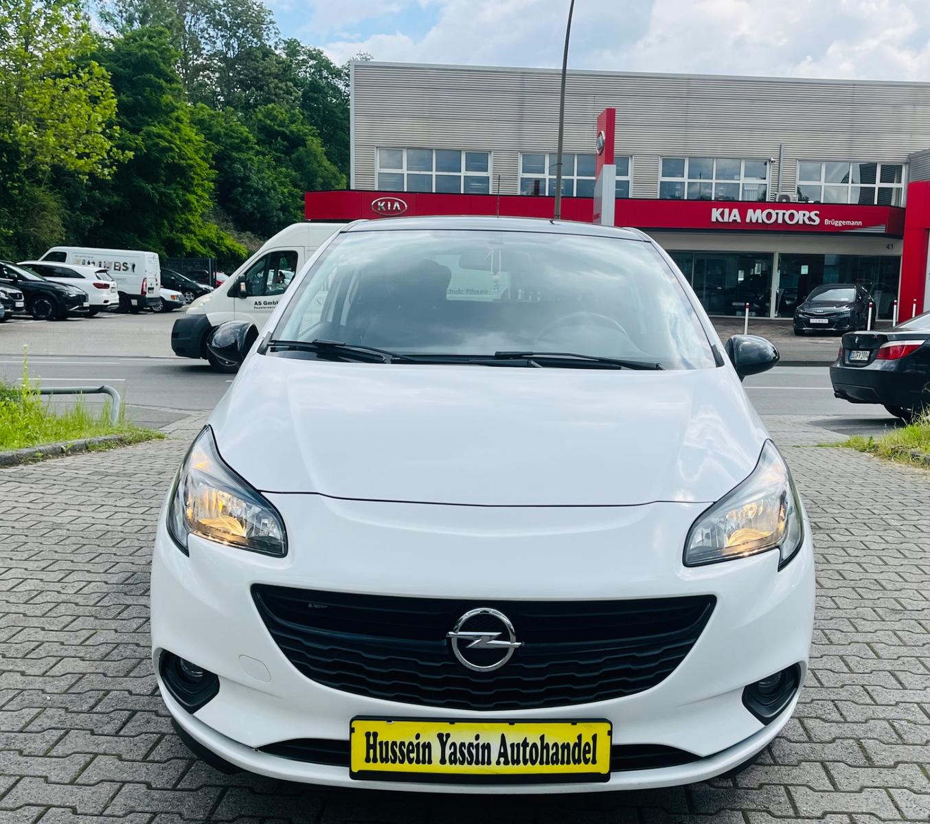 Opel Corsa E Color Edition