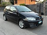 Fiat Punto 1.3 Multijet 16V 3 porte Dynamic - Fiat Punto Dynamic mit Diesel-Antrieb
