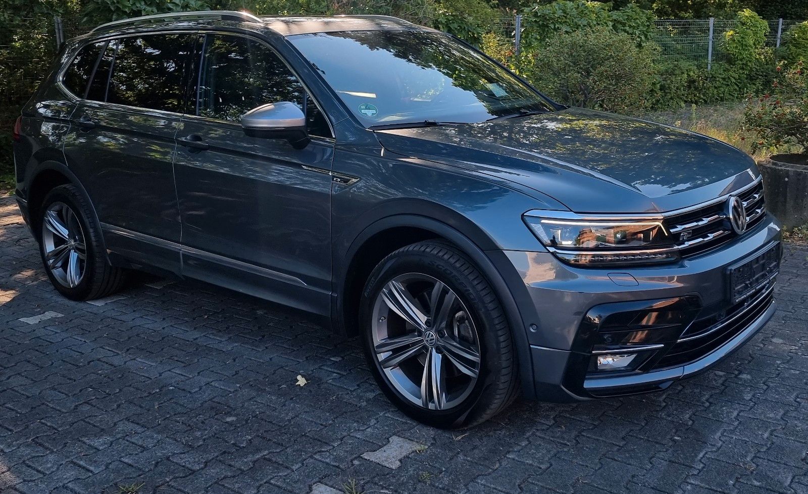 Volkswagen Tiguan Allspace Highline 4Motion-R-LINE-PANORAMA foto 3