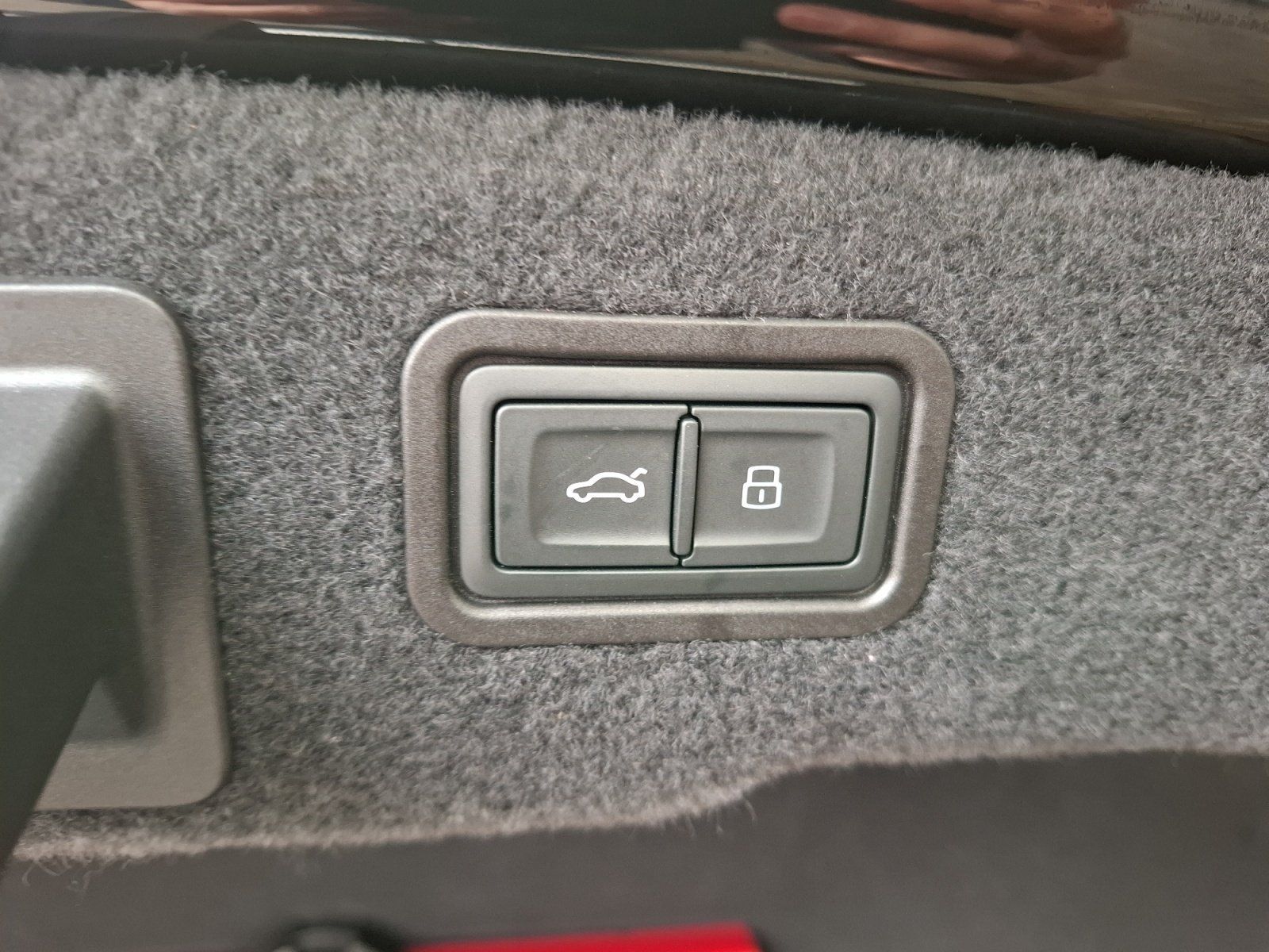 Audi A8 - Bild 16