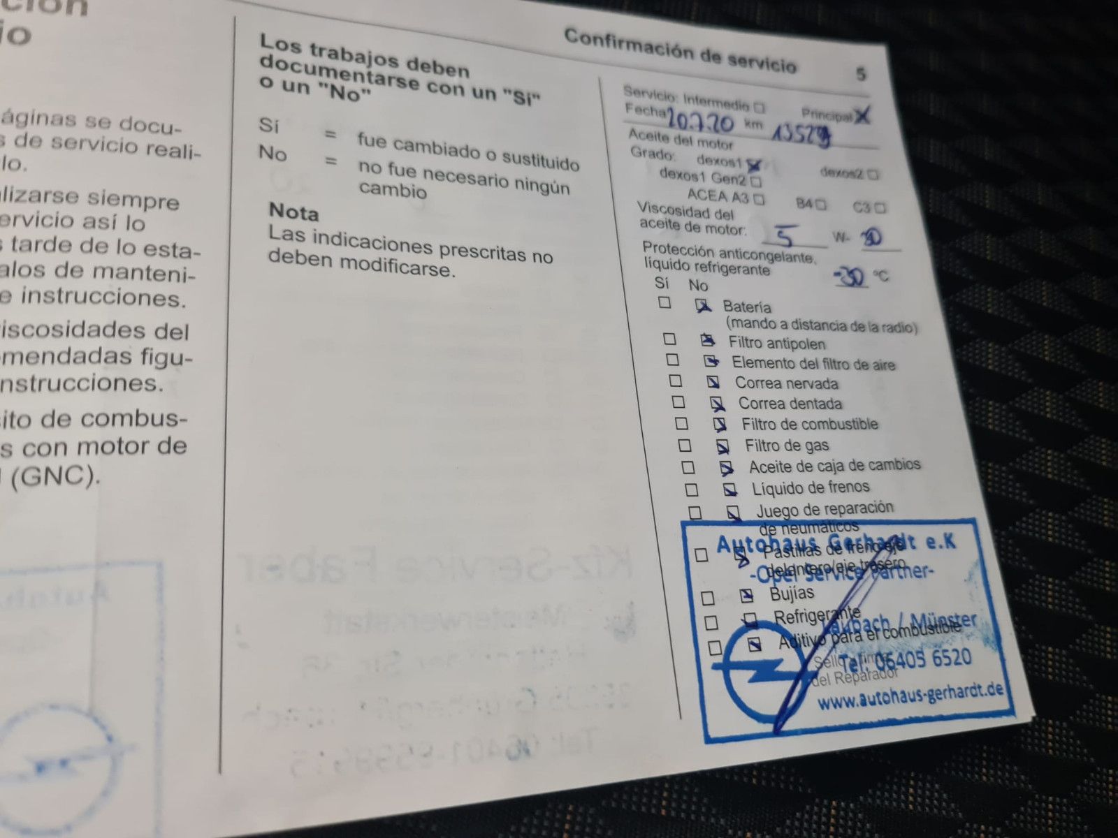 Fahrzeugabbildung Opel Crossland (X)1.2 DI Turbo /KLIMA / NAVI / KAMERA