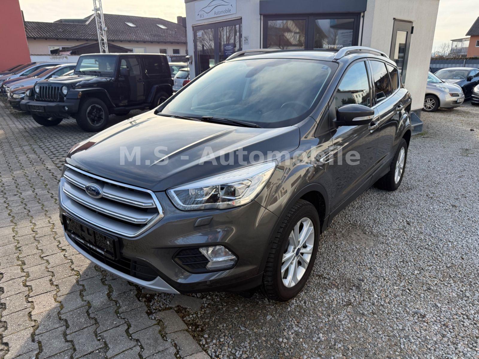 Ford Kuga Titanium 1.5 EcoBoost*1.Hand*Bi-Xenon*SHZ