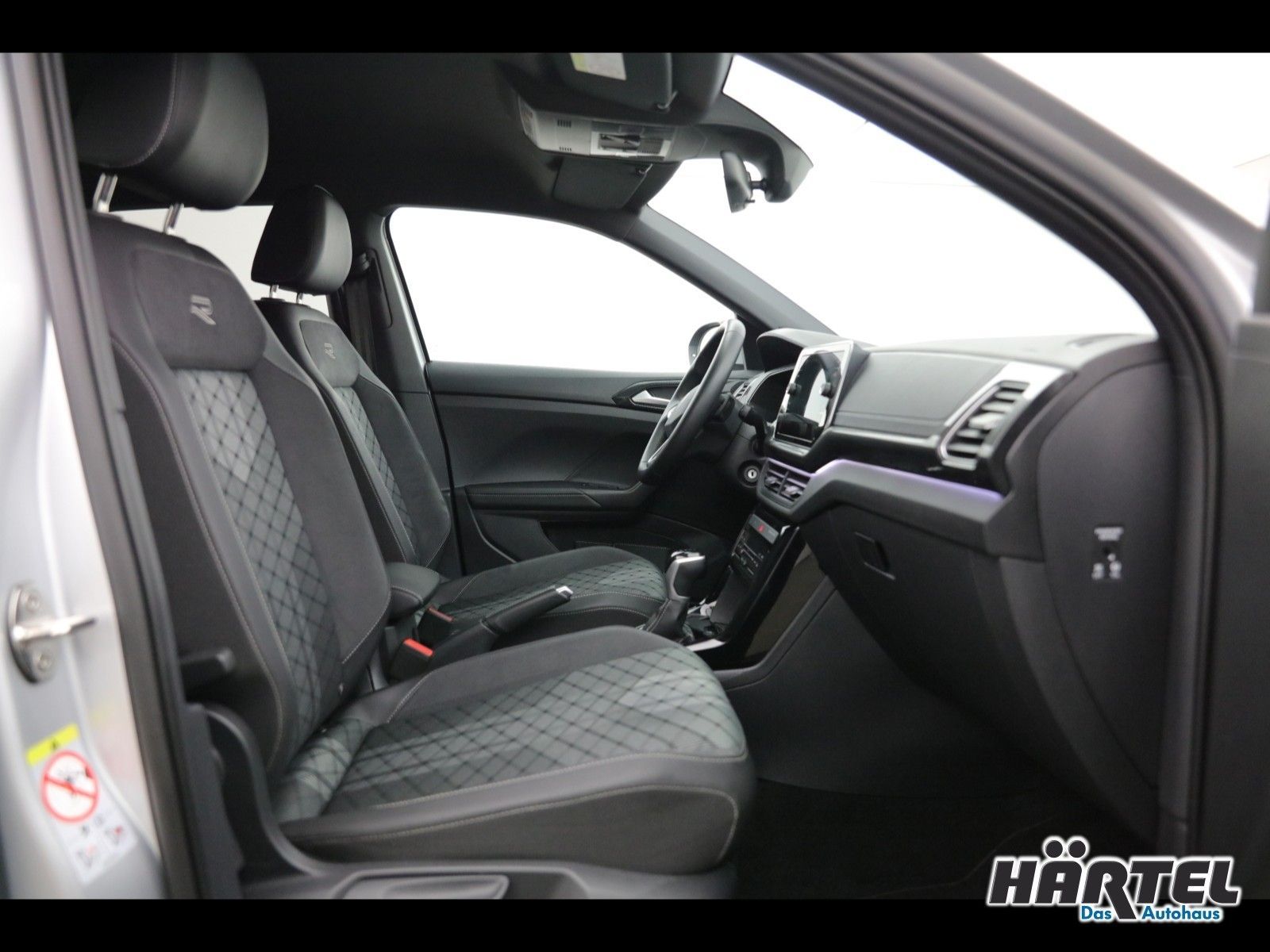 Volkswagen T-Cross - Bild 6