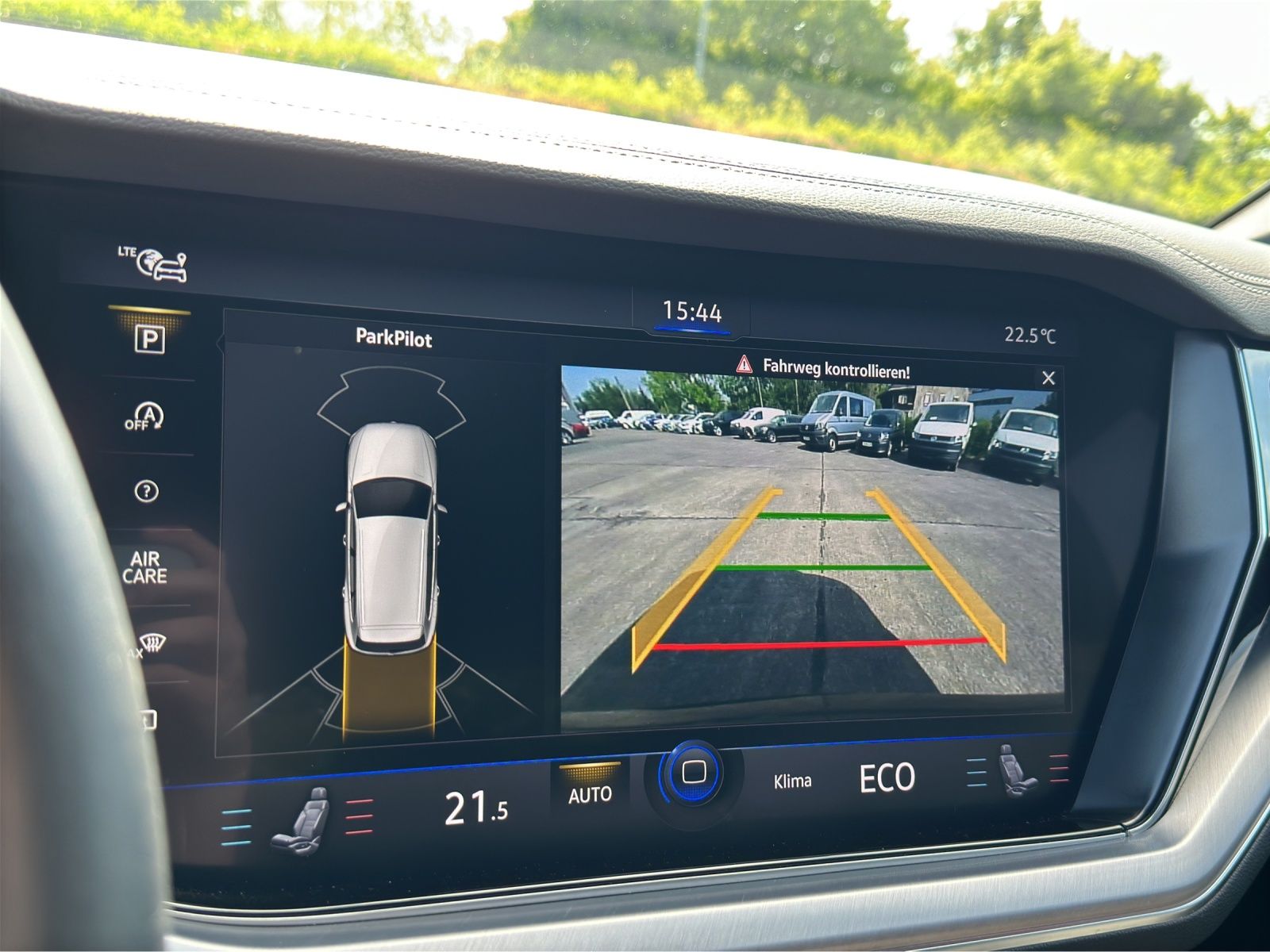 Fahrzeugabbildung Volkswagen Touareg Elegance TDI 4M MATRIX Luft AHK Standhzg