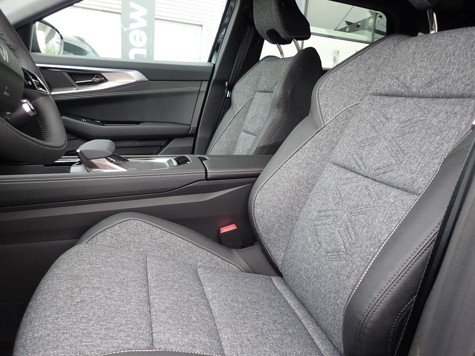 Fahrzeugabbildung Renault Austral Techno Mild Hybrid 150 Automatik