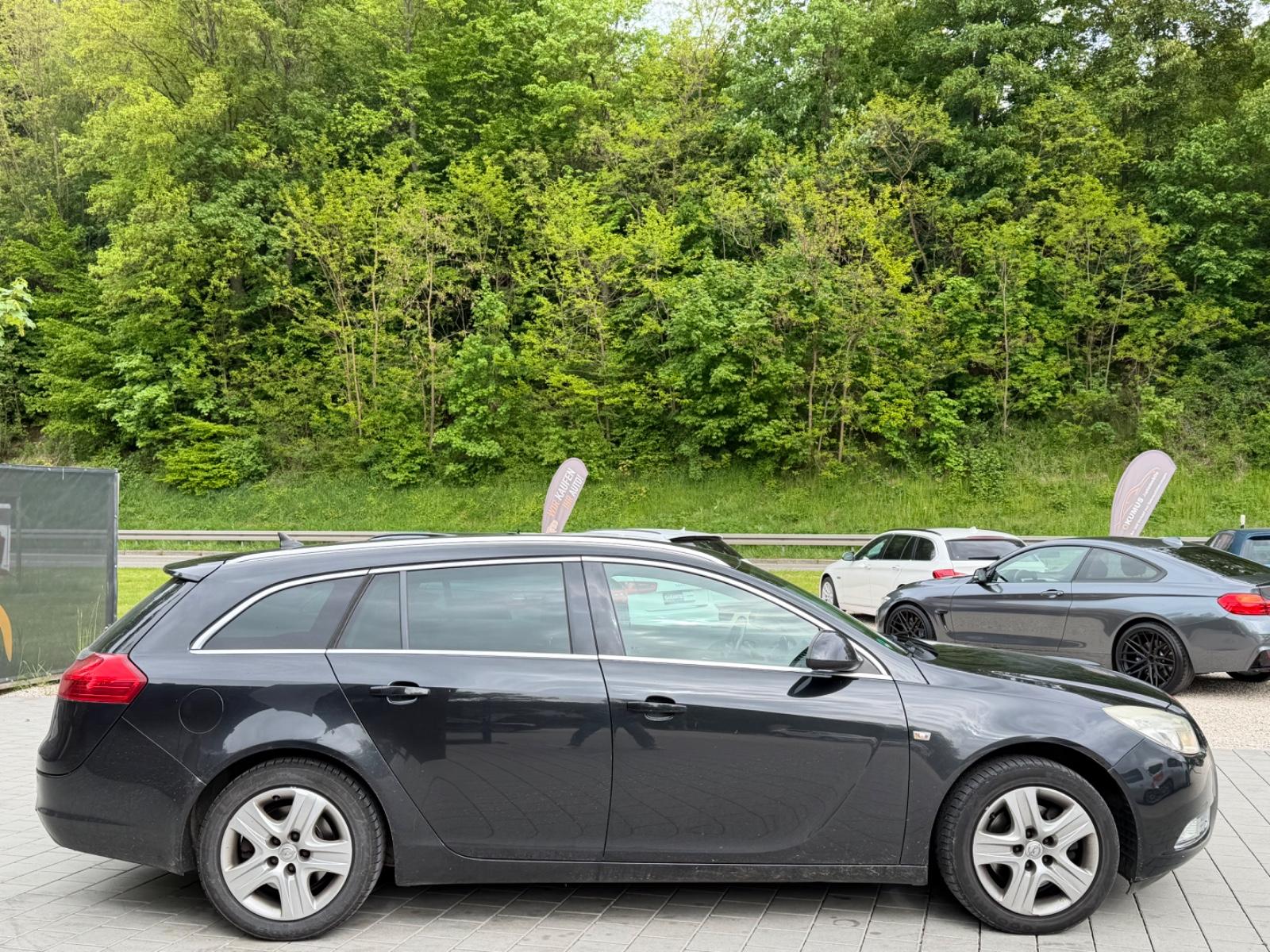 Opel Insignia A Sports Tourer Design Edition Aut. NAV