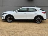Kia XCeed 1.5 T-GDI 140PS DCT7 SPIRIT | Navigation - Kia: Weiß