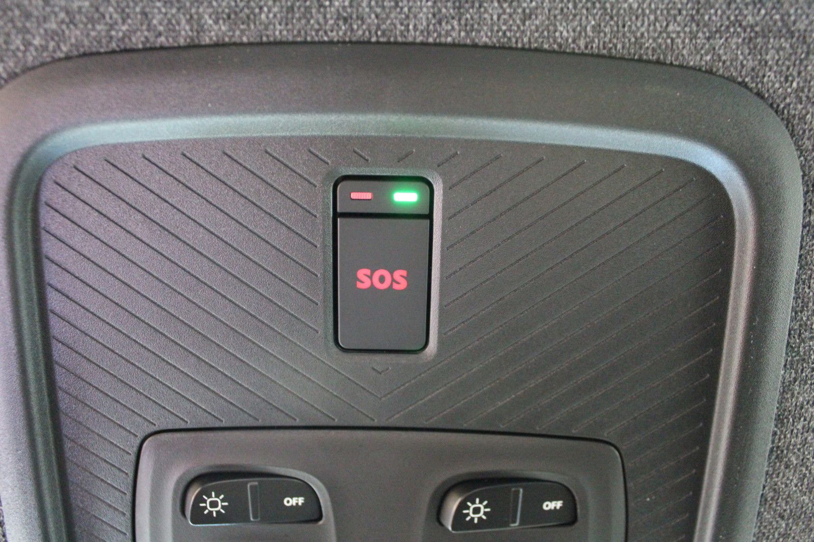 Fahrzeugabbildung Dacia Duster hybrid 155 Extreme *City-*Technik-*Winter