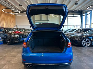 Audi A3 *KEYLESS*PANO*ALCANTARA*ACC*StdHZ*2-ZONEN*AHK