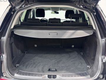 Land-Rover Discovery - 10
