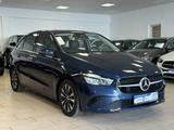 Mercedes-Benz B 180 AHK*Navi*R-Cam*LED*PDC*SHZ*1H*Teilleder*BT - gebrauchte Mercedes-Benz B 180 aus dem Jahr 2023