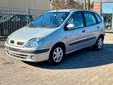 Renault Scenic RXE 1.6 *HU* Automatik Klimaauto E. Fenst - gebrauchte Renault Scenic aus dem Jahr 2000