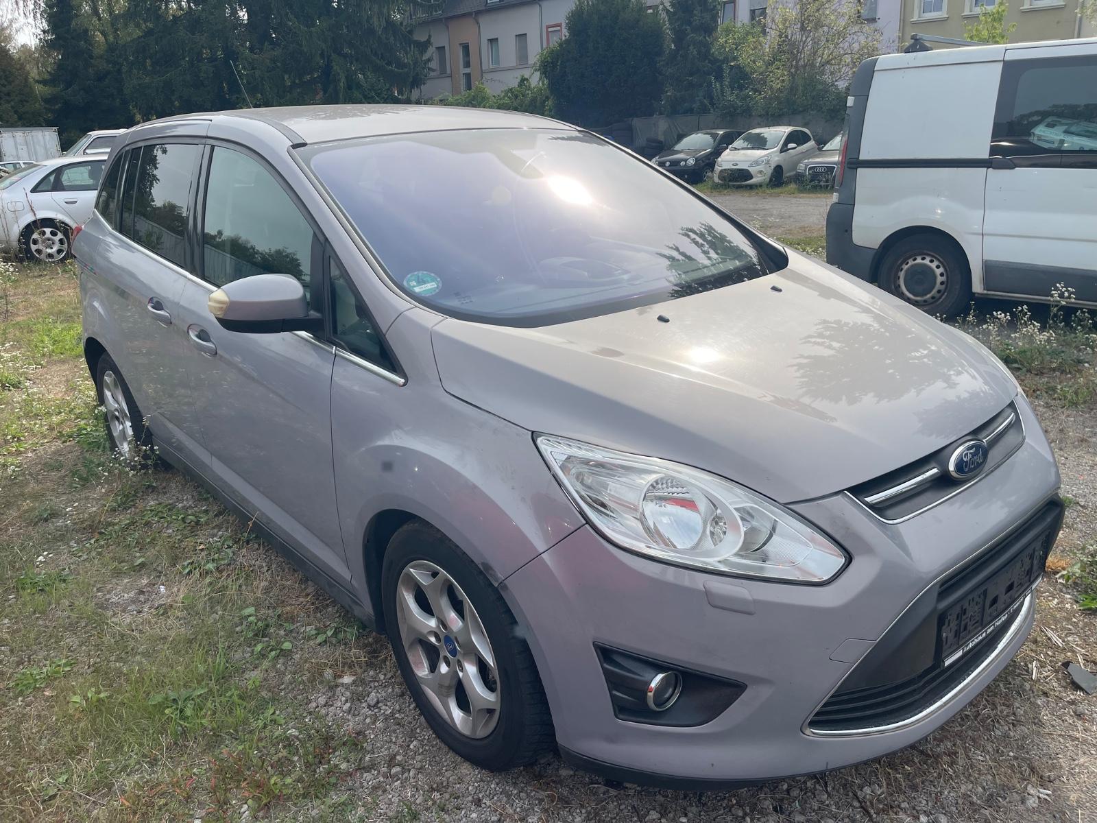 Ford Grand C-MAX 2012 — interior