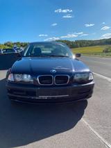 BMW e46 318i - BMW 318 aus 2000: 318i E46