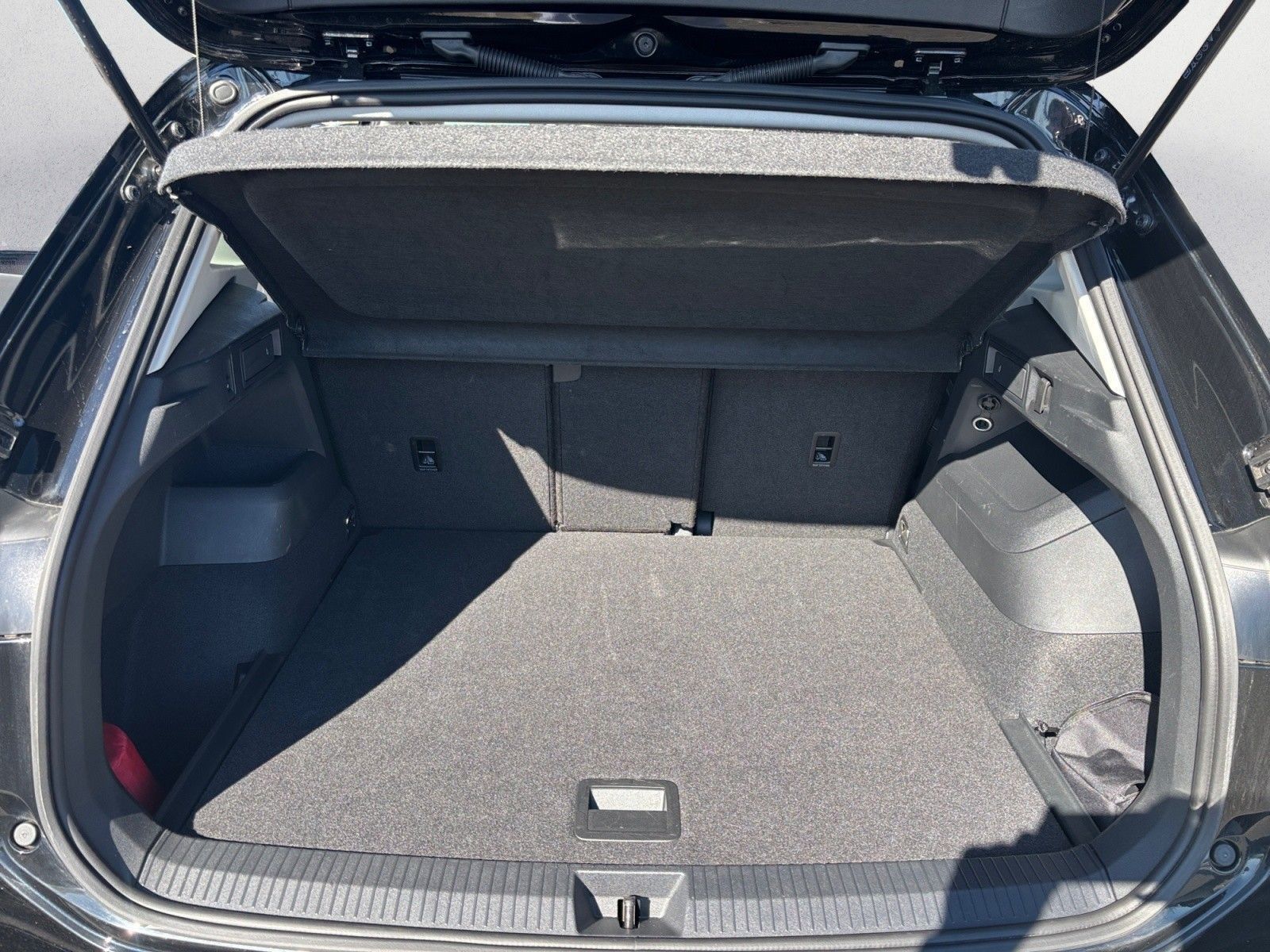 Volkswagen Tiguan - Bild 10