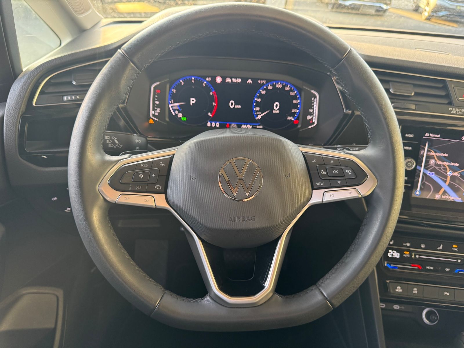 Volkswagen Touran - Bild 25