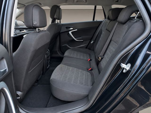 OPEL Insignia A Sports Tourer Innovation 2.0 CDTI — Bild 12 von 12