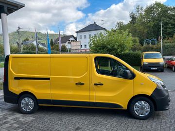 Renault Trafic - 2