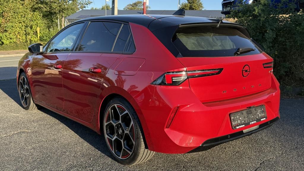 Autohaus Zimpel - Opel Astra GS PHEV 1.6T 360Kamera+Navi+HUD+SHZ+LHZ+LE - Bild 7 Autohaus Zimpel - Opel Astra GS PHEV 1.6T 360Kamera+Navi+HUD+SHZ+LHZ+LE - Bild 7