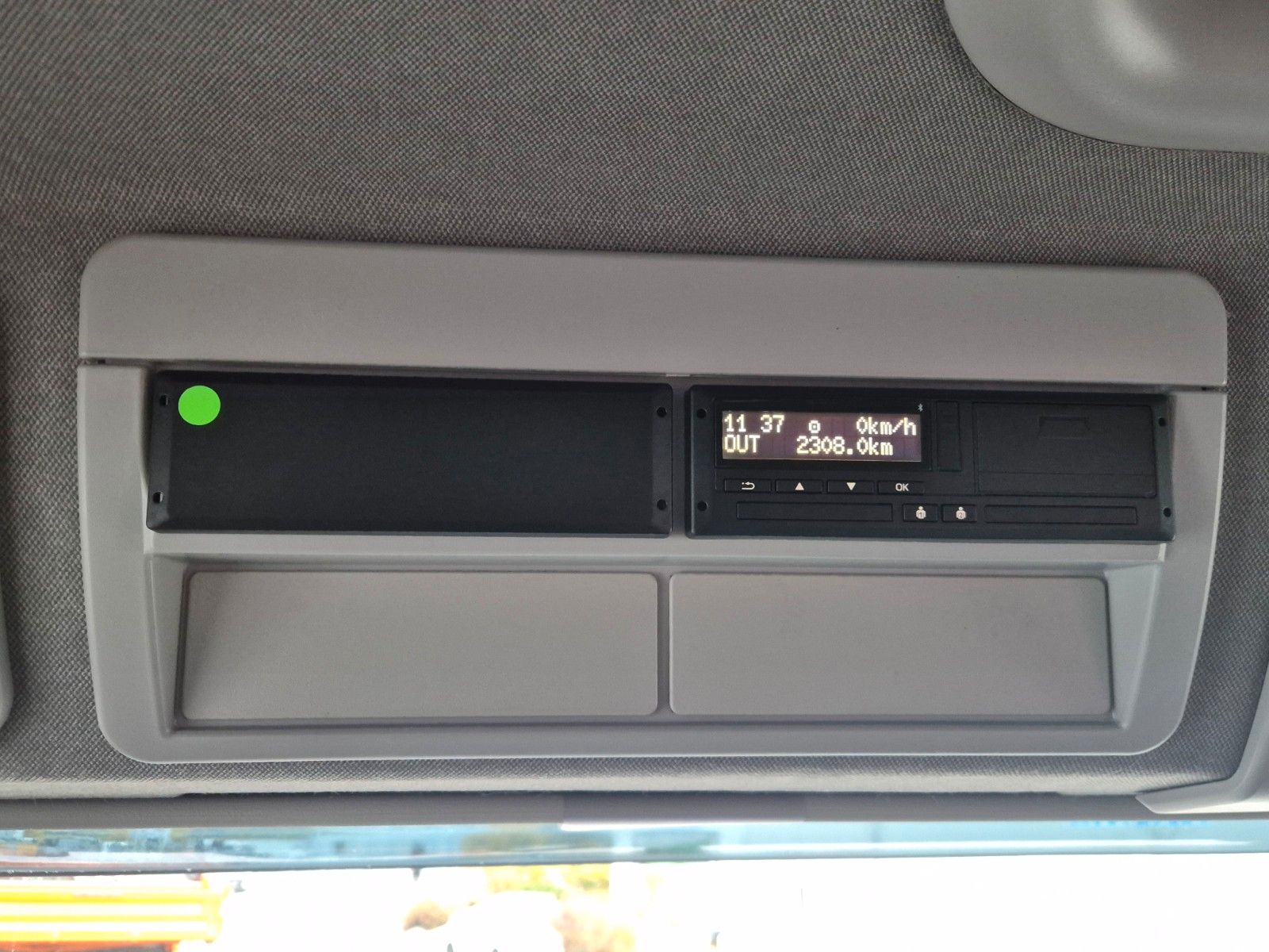 Fahrzeugabbildung Iveco Eurocargo ML150E32WS 4x4 Kran HMF 1130K Funk AHK