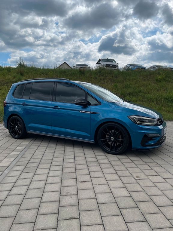 Image of Volkswagen Touran