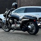 Suzuki Intruder M1500 - SUZUKI M 1500
