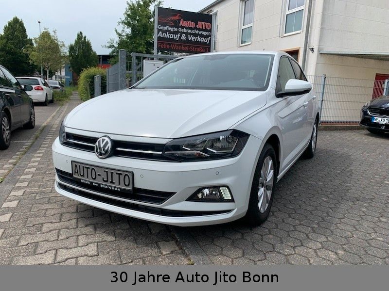 VW Polo VI Highline** PDC V / H *Navi*Sportsitze !
