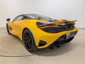 صورة 5 لـ 2025 Mclaren 750S