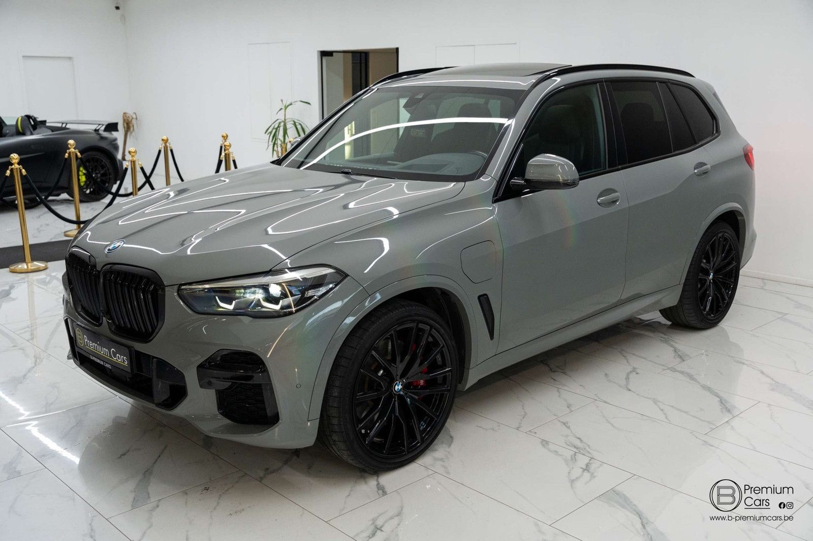BMW X5 45e Xdrive! Full options! M-Seats! Pano, ACC! imagem 3