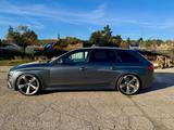 Audi RS4 4.2 FSI S ACC, PANO,B&O, BREMSEN NEU - Audi RS4: mit Navigationssystem