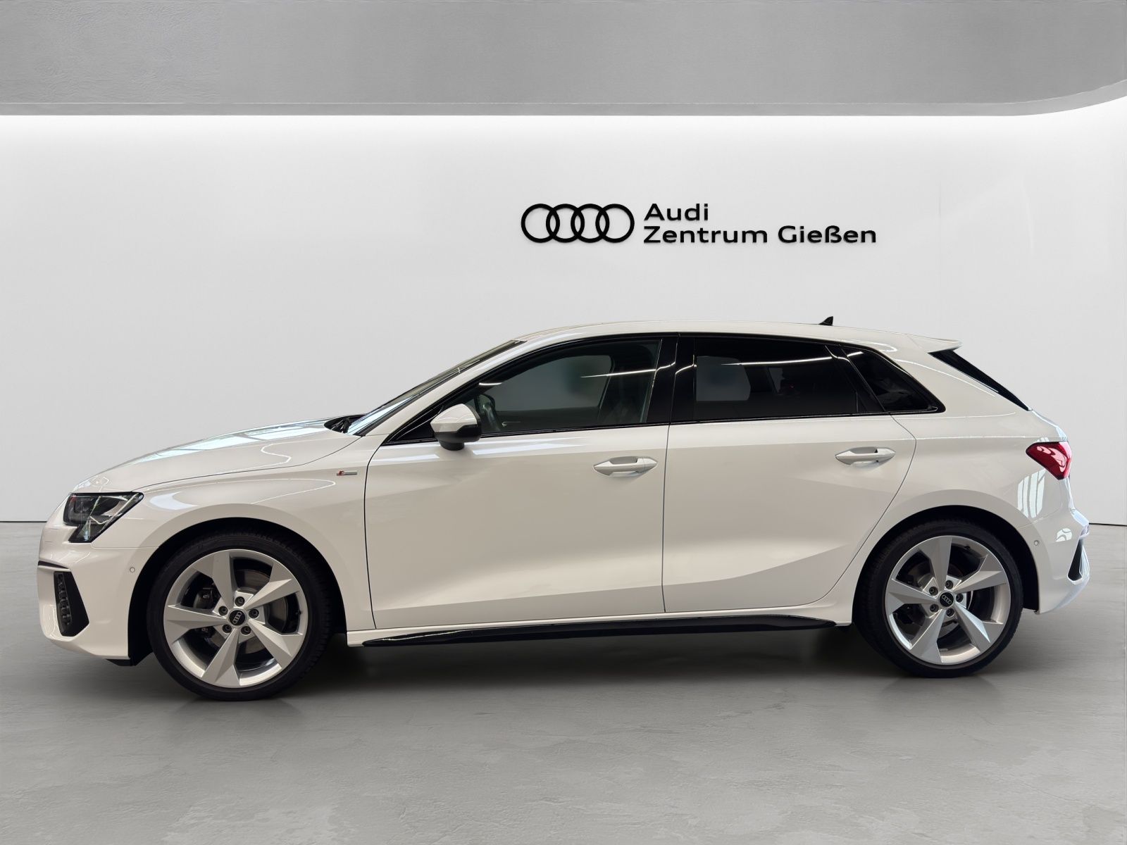 Audi A3 Sportback 40 TDI quattro S line Black Kamera  imagem 3