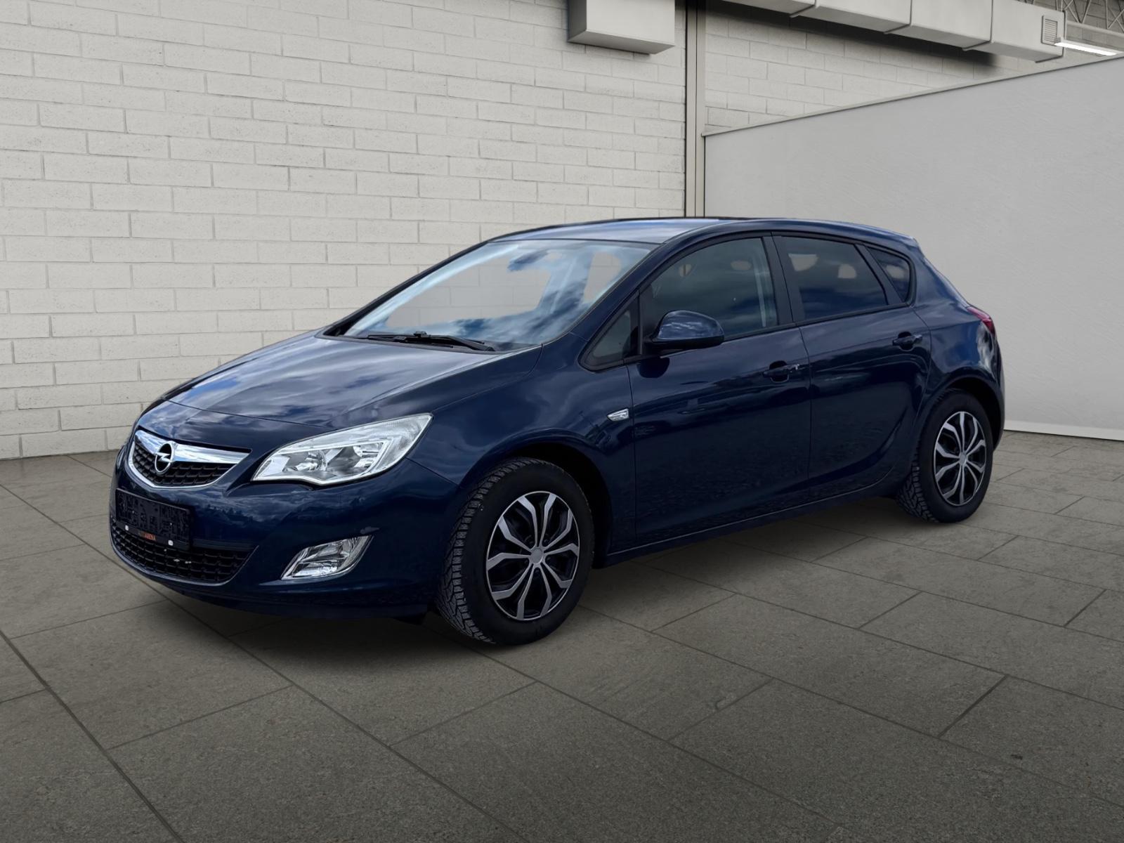 Opel Astra J Design Edition+AHK+L.Heizung+Automatik+