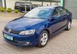 Volkswagen Jetta 2.0 TDI Comfortline.SHZ.AHK.Tempomat - Volkswagen Jetta: Limousine