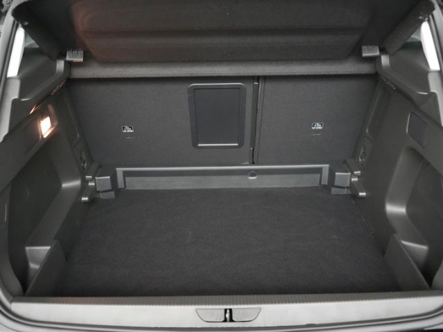 Grandland ULTIMATE AT+NAVI+360 GRAD KAMERA+SITZ-