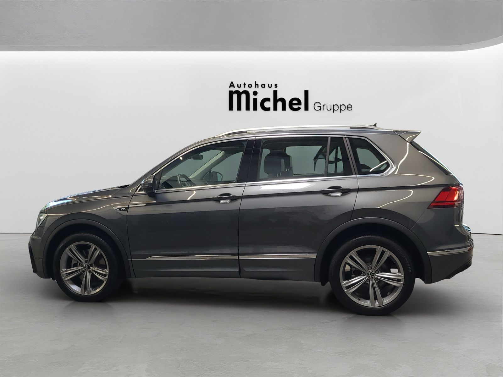 Volkswagen Tiguan TSI DSG 4M Highline R-Line Ext. LED ACC N foto 5