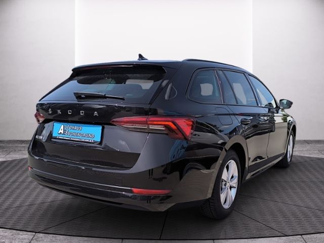 Fahrzeugabbildung SKODA Octavia Combi 1.0 TSI Ambition LED NAVI SMARTLIN