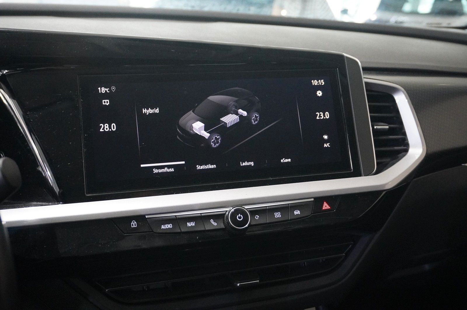 Fahrzeugabbildung Opel Grandland (X) GS LINE 4HYBRID NAVI/KAMERA/AHK