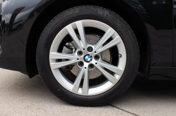 Fahrzeugabbildung BMW 218i Active T. Sport-Line Steptr. Navi Pano Hifi