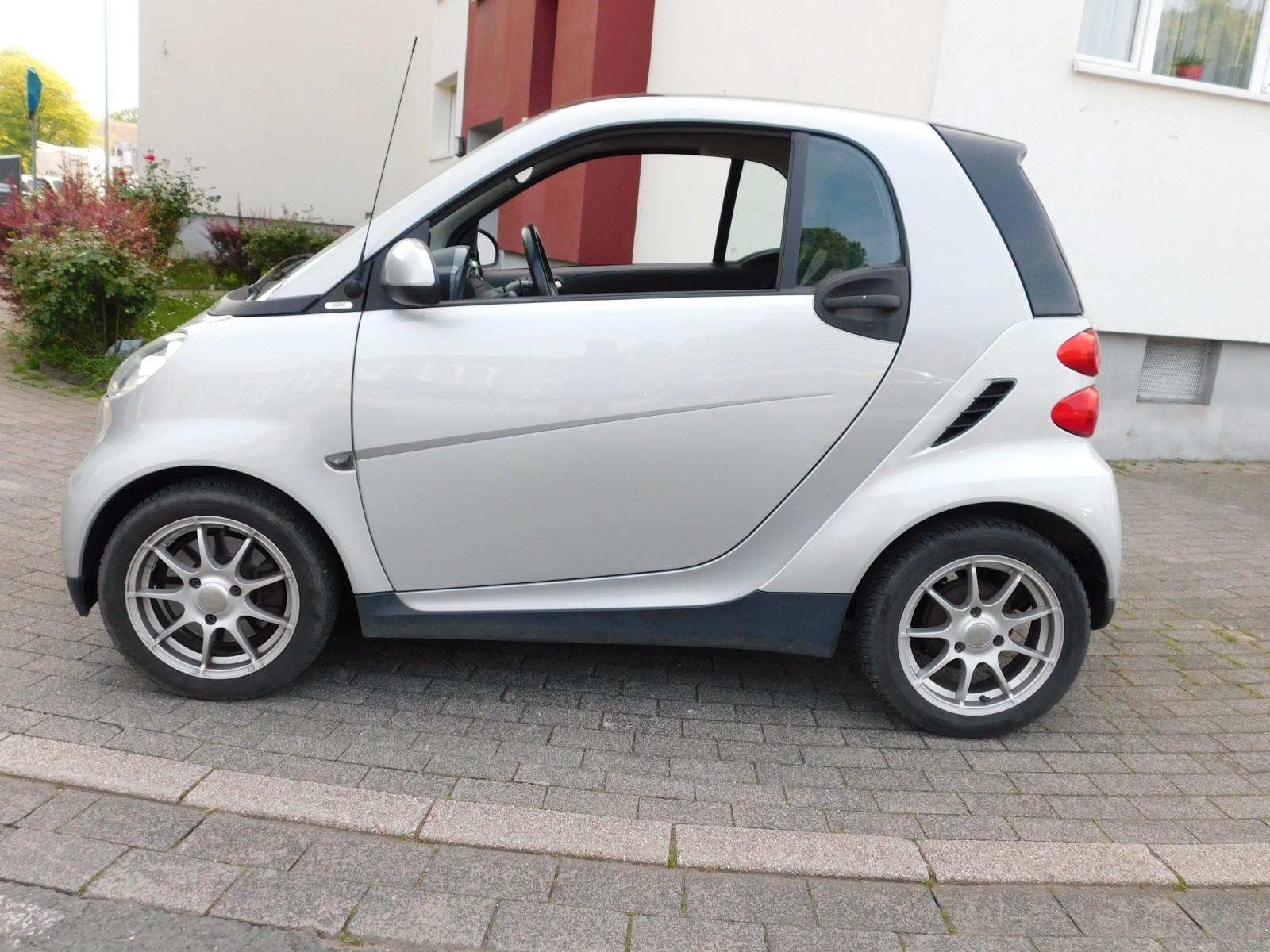 Smart ForTwo  coupe Micro Hybrid Drive 52 kW/SERVO