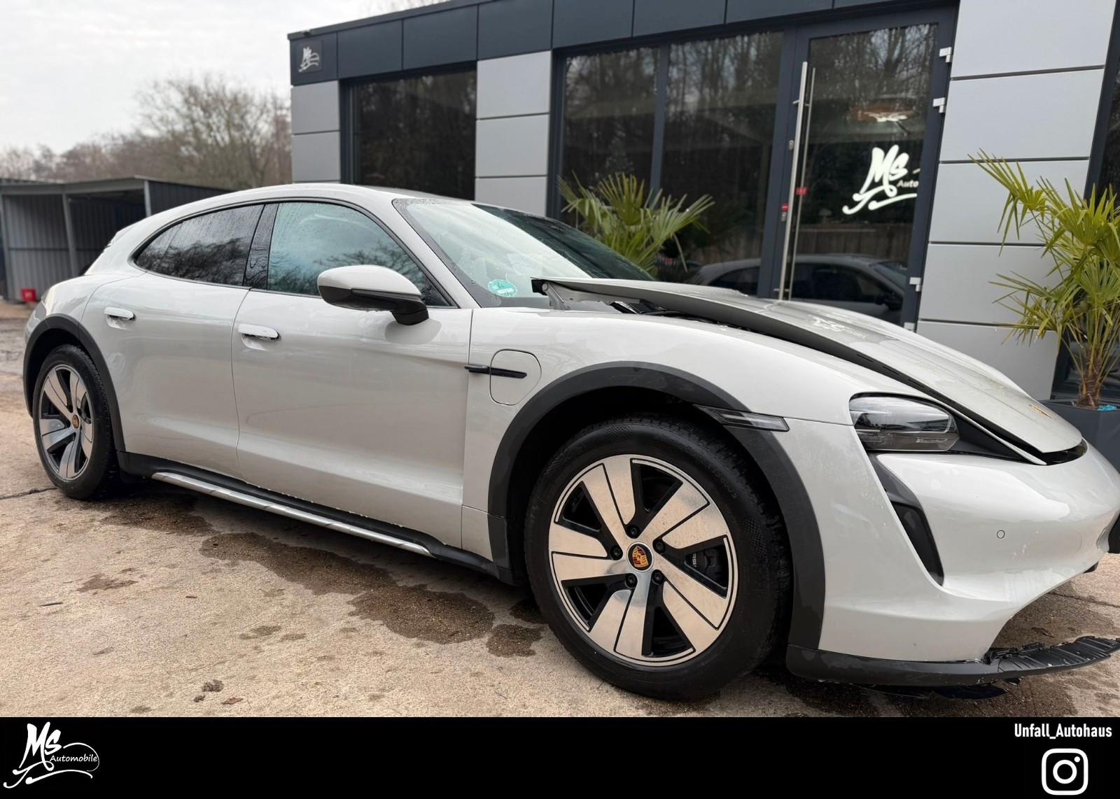 Porsche Taycan Cross Turismo 4 Netto 33.500€
