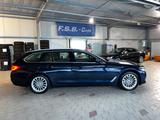 BMW 530 5 Touring 530 i xDrive Luxury Line 1-Hand - blaue BMW 530