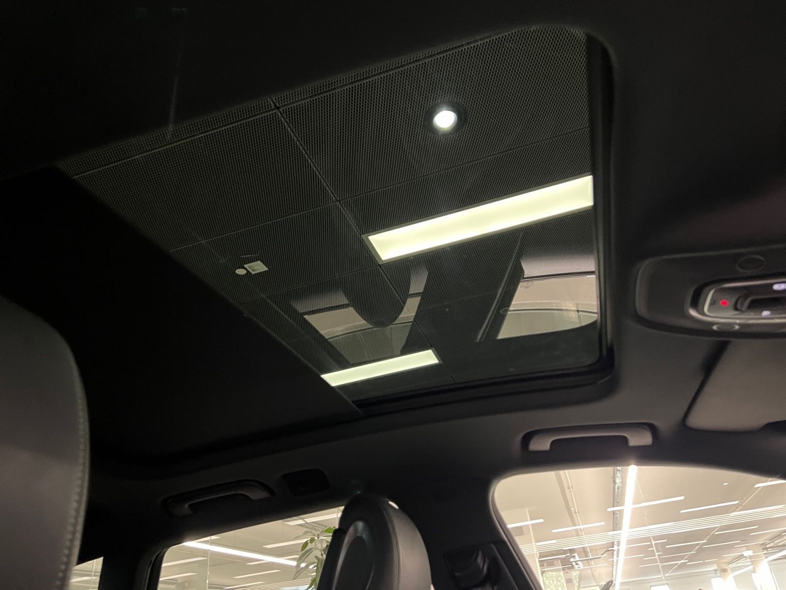 Audi RS4 - Bild 15