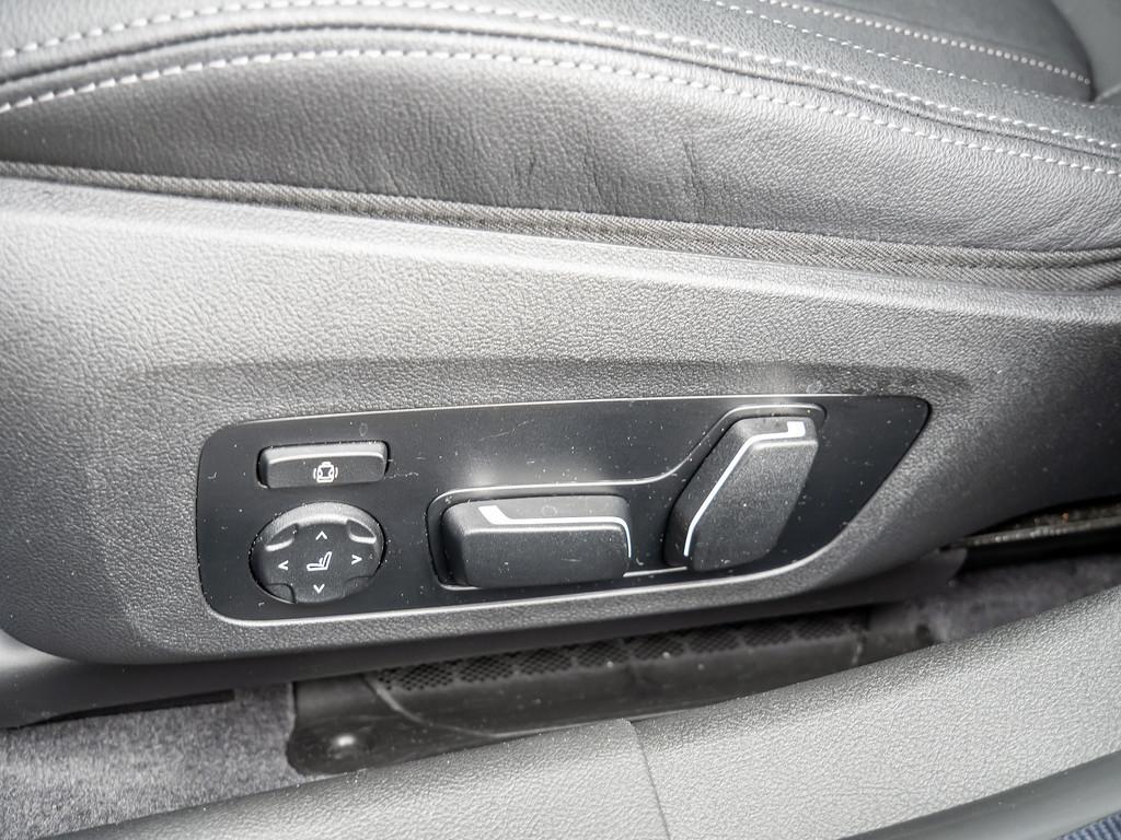 BMW M340i Touring xDrive MEMORY NAVI HUD PANO 360°