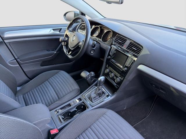 Volkswagen Golf Comfortline DSG Veigl Compact 2 Commander