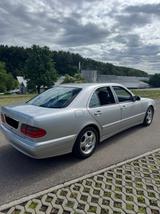 Mercedes-Benz E 200 KOMPRESSOR AVANTGARDE Avantgarde - gebrauchte Mercedes-Benz E-Klasse aus dem Jahr 2000