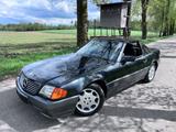 Mercedes-Benz Top SL 300 Oldtimer Neu lackiert , viele Neuteil