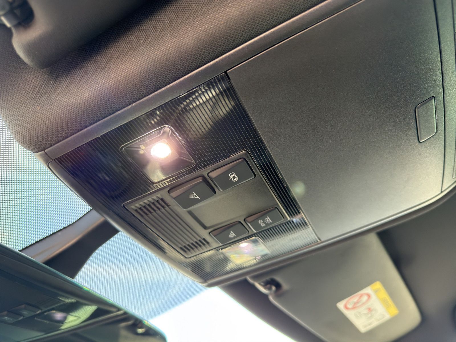 Fahrzeugabbildung Volkswagen Golf R-Line Apple /Szhzg/1.Hand/DAB/LED/Klimaaut