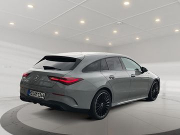 Mercedes CLA 180 Shooting Brake - 3