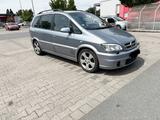 Opel Zafira mit Klimaanlage Sitzheizung - Opel Zafira aus 2004 mit Diesel-Antrieb